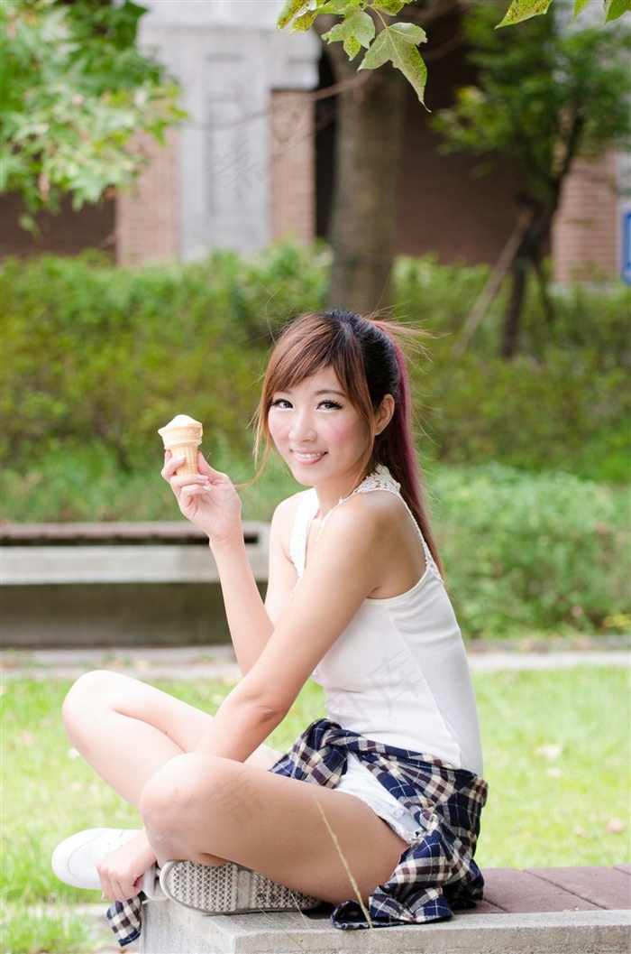 男同露坤互靠视频